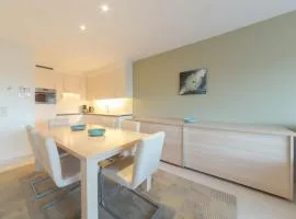 Apartment Seaside 4-02 by Interhome