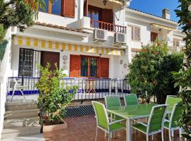 Holiday Home Jorge Comin by Interhome: Benicassim'de bir kulübe