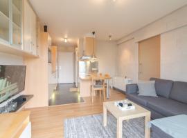 Apartment Blutsyde Promenade-29 by Interhome, apartment in Mispelburg