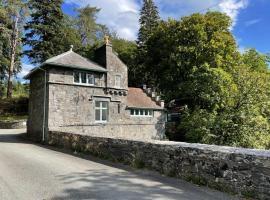 The Lodge, pet-friendly hotel in Betws-y-coed