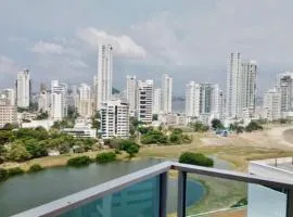 Cartagena de Indias, Mar, historia y diversión !