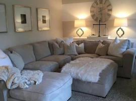 Cozy apartment in El Rehab, hotel v Kairu