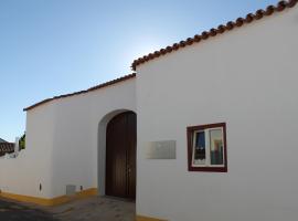 Casa da Estalagem - Turismo Rural, hotel with parking in Ervidel