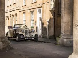 Abbey Mews in the heart of Bath