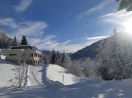 Haus Holzmann, golfhotell i Radstadt