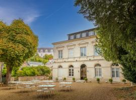 Hôtel Grand Monarque, hotell i Azay-le-Rideau