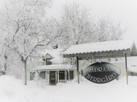 STF Jädraås Herrgård, ξενοδοχείο κοντά σε Kungsberg Ski Centre, Jädraås