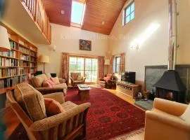 Kintaline House Benderloch-Spacious well equipped Home on small eco farm, by beach woods islands