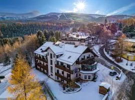 Karpacki & SPA - blisko wyciągu, Restauracja, Sala Zabaw, Bar 24h