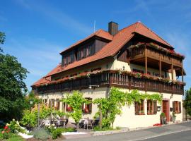 Hotel & Gasthof zum Rödelseer Schwan, hótel í Rödelsee