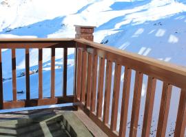 Valle Nevado Vip Apartment Ski Out-In, hotel with parking in Valle Nevado