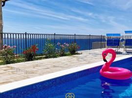 Vista Villas - Lazy Days Apartment Villa N โรงแรมในราชานาส