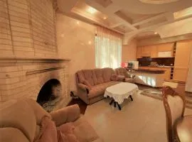 Roberto N3 - Дом в лесу с камином