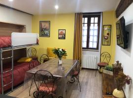 En toute simplicité, Hotel in Bielle