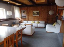 ATI Appartamento stile Chalet dell 800 nel cuore di Ortisei, hotel v destinaci Ortisei