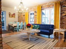 Hubert&oacute;wka, hotel cu căzi cu hidromasaj din Somonino