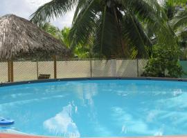 LAKE VIEW CONDO, hotell i Belize City