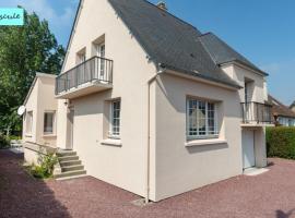 Le Crépuscule anneville sur mer, hotell i Gouville-sur-Mer