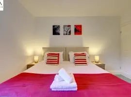 New Duston 4-BR House, En-suite, Garden, Parking