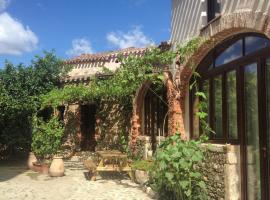 Il Portico Guesthouse, svečių namai mieste Muravera