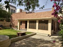 Roda House - a boutique homestay in Bikaner, частна квартира в Биканер