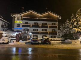 Hotel Le Clou, hotell i Arvier