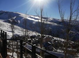 APARTAMENTO LOS VALLES en SIERRA NEVADA Parking gratuito