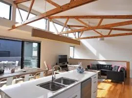 Luxe Townhouse 2