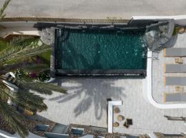 Occhio Villas Santorini, apartament cu servicii hoteliere din Karterados