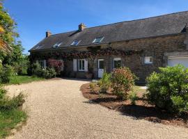 Maisonbel, gite convivial Bretagne Vannes Sarzeau 15 personnes, Hotel in Surzur