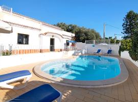 Vila Caracol, hotel v destinaci Guia