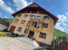 Pensiunea Vătafu, hotel dicht bij: Trecătoarea Lupilor ski slope, Gura Rîului