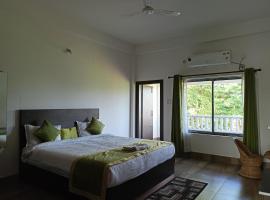 HOTEL SHIVAJI INN, hotel v destinaci Ban Lak Uan