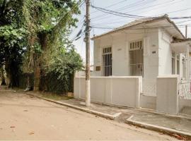 Casa Espaçosa Ilha de Paquetá, hotel u Rio de Janeiru