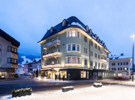 Post Hotel - Tradition & Lifestyle Adults Only, hotel in San Candido