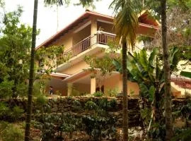 Spices Garden Homestay & Plantation Tour