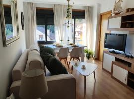 Acogedor apartamento en Boiro, hôtel à Boiro