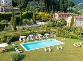 VILLA PRIMO SOLE 22, Emma Villas