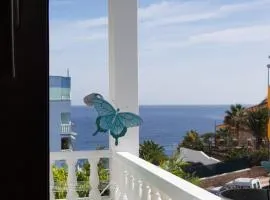 La Calma Guest House - Sea View - Private Spaces 100m Beach