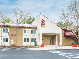 Red Roof Inn PLUS+ South Deerfield - Amherst, hôtel accessible aux personnes à mobilité réduite à South Deerfield