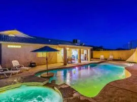 Playpool Oasis-Pool, Spa, Garage, Great Lake Views