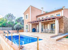 Awesome Home In Mallorca With Wifi, Outdoor Swimming Pool And Swimming Pool, Hotel in Cala Mesquida