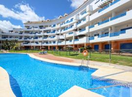 2 Bedroom Amazing Apartment In Manilva, hotel in Manilva
