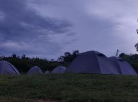 Nila Tent House, hotel in Yelagiri