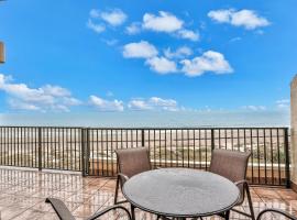 Sea Dunes Penthouse, cabaña o casa de campo en Fernandina Beach