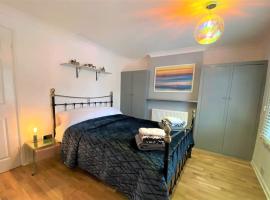 Gulliver's Cottage in Frinton-On-Sea, hotel with parking in Frinton-on-Sea
