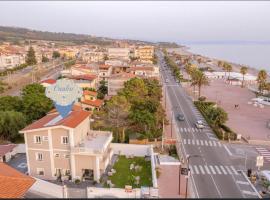 Crialesi Boutique Rooms, hotel v destinaci Falerna