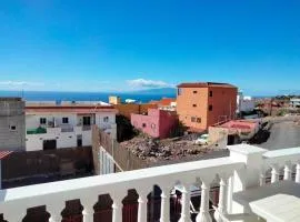 Atlantic Mirage Los Menores