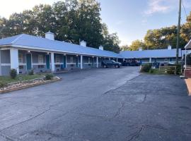 Budget Inn Express, hotel with parking in South Hill
