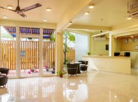 One On Inn Maldives, hotel v destinaci Maradhoofeydhoo